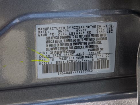Used 2024 Nissan Sentra S FWD image 33