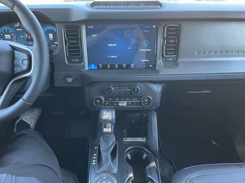 New 2025 Ford Bronco Badlands AWD/4WD image 28
