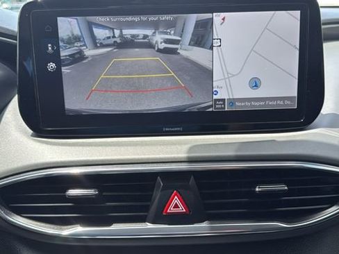 Used 2023 Hyundai Santa Fe SEL image 19