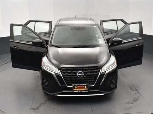 Used 2024 Nissan Kicks S w/ Interior Electronics Package FWD image 10