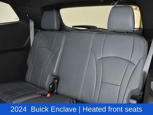 Used 2024 Buick Enclave Premium image 29