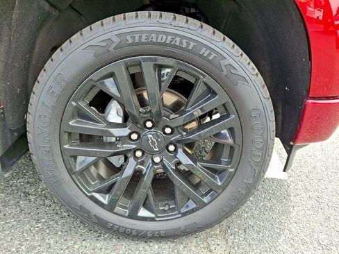 Certified 2024 Chevrolet Silverado 1500 RST w/ Convenience Package II AWD/4WD image 8