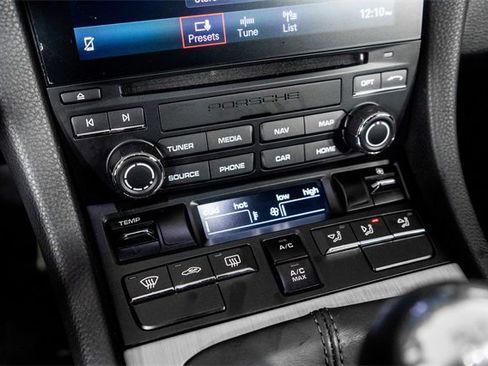 Used 2020 Porsche 718 Cayman GT4 image 36