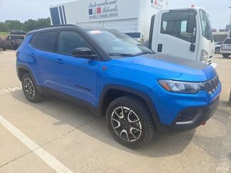 Used 2025 Jeep Compass Trailhawk AWD/4WD 360° Tour