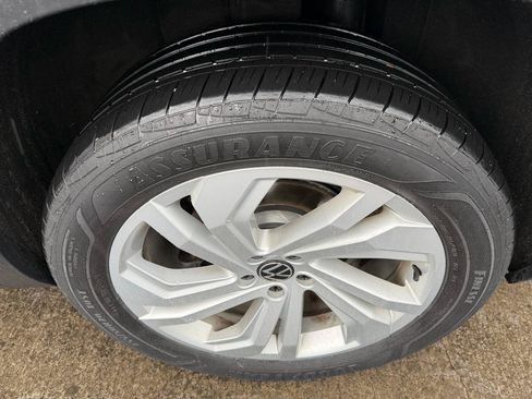 Used 2021 Volkswagen Atlas SE w/ Panoramic Sunroof Package AWD/4WD image 22