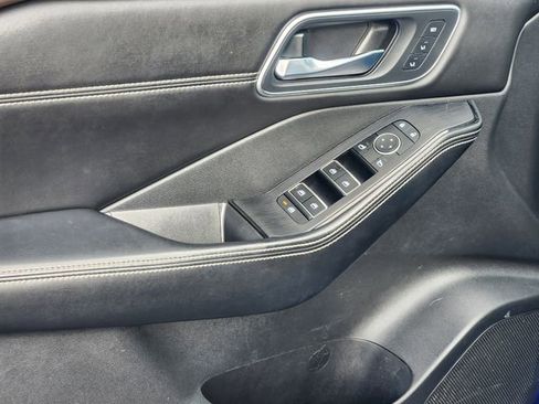 Used 2021 Nissan Rogue SL w/ Premium Package image 15