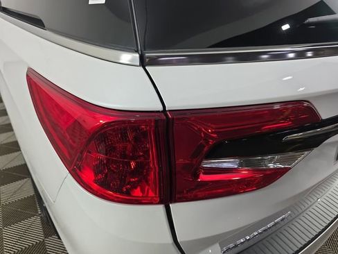 Used 2024 Honda Odyssey Touring image 38