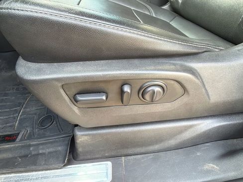 Used 2019 Chevrolet Silverado 1500 LTZ w/ LTZ Texas Edition image 12