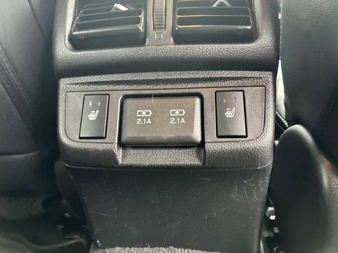 Used 2019 Subaru Outback 2.5i Limited AWD/4WD image 13