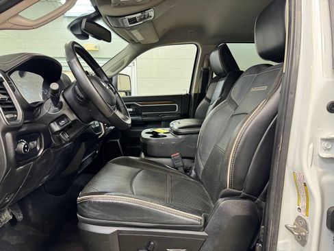 Used 2024 RAM 2500 Laramie AWD/4WD image 14