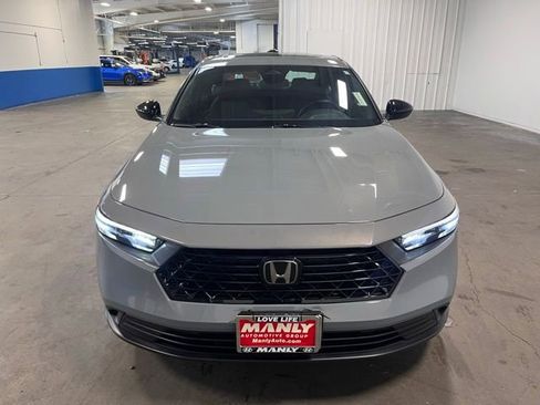 Used 2024 Honda Accord Sport image 8