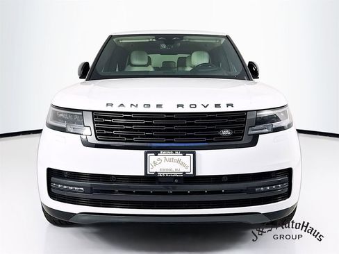Used 2025 Land Rover Range Rover Long Wheelbase SE AWD/4WD image 2