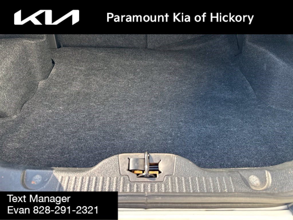 Used 2013 Ford Mustang GT Premium w/ Comfort Pkg RWD image 11