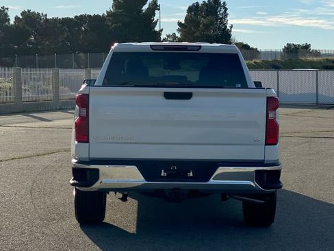 New 2026 Chevrolet Silverado 1500 LT image 6