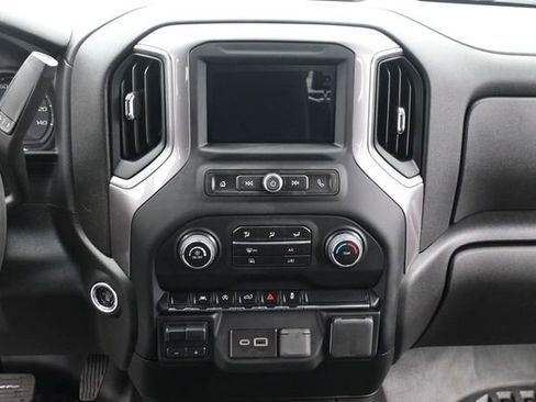 Used 2024 Chevrolet Silverado 1500 W/T w/ Trailering Package AWD/4WD image 24