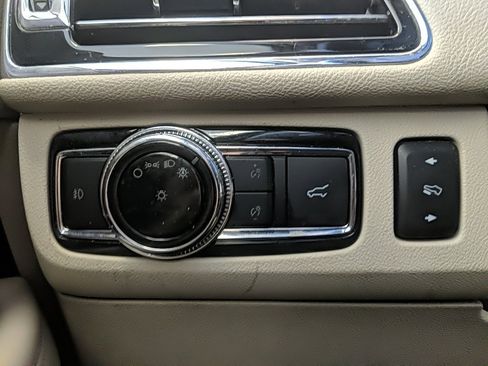 Used 2020 Lincoln Navigator Reserve w/ Luxury Package image 26