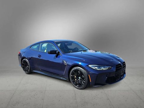 Used 2024 BMW M4 Competition image 2