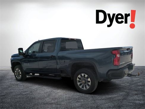 Used 2025 Chevrolet Silverado 2500 Custom w/ Custom Value Package image 6