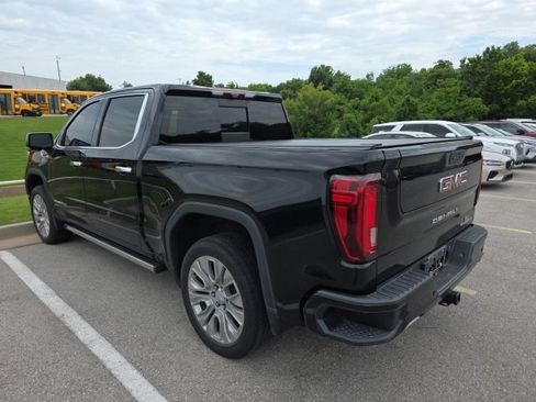 Used 2021 GMC Sierra 1500 Denali w/ Denali Ultimate Package AWD/4WD image 3