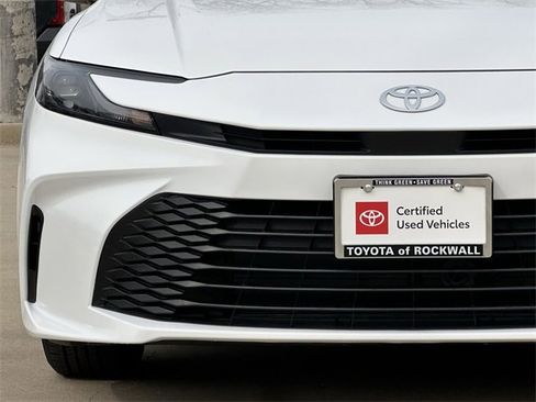 Certified 2025 Toyota Camry LE w/ Convenience Package image 8