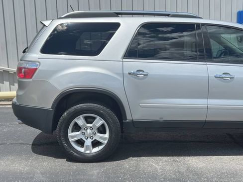 Used 2008 GMC Acadia SLE w/ Preferred Package FWD image 17