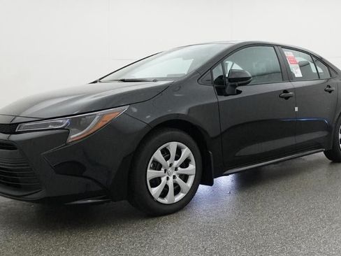 New 2026 Toyota Corolla LE FWD image 17