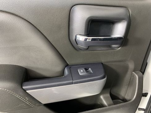 Used 2018 Chevrolet Silverado 1500 LTZ Z71 AWD/4WD image 30