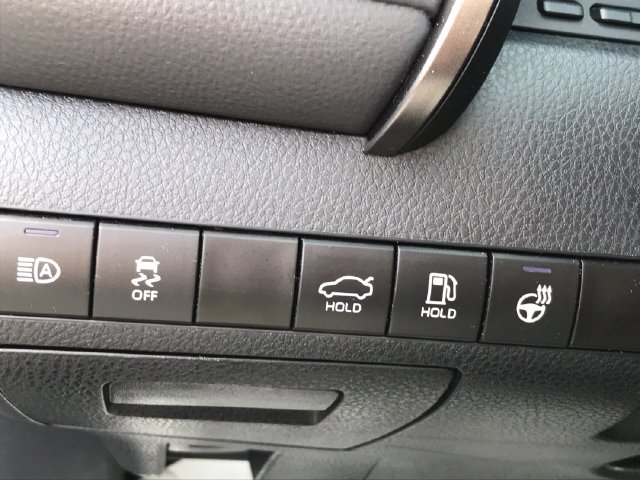 Used 2024 Toyota Camry SE FWD image 10