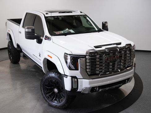 New 2025 GMC Sierra 2500 Denali w/ Denali Reserve Package image 51