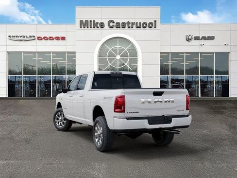 New 2026 RAM 2500 Laramie w/ Sport Appearance Package AWD/4WD image 4