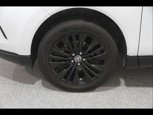 Used 2024 Toyota Venza Nightshade AWD/4WD image 23