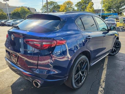Used 2021 Alfa Romeo Stelvio Ti w/ Nero Edizione image 7