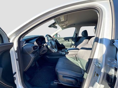 Used 2019 Hyundai Santa Fe SE image 14