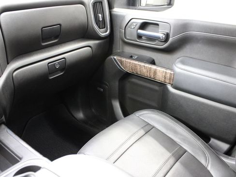 Used 2022 GMC Sierra 2500 Denali AWD/4WD image 37
