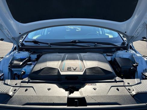 Used 2024 Hyundai Ioniq 5 SEL image 29