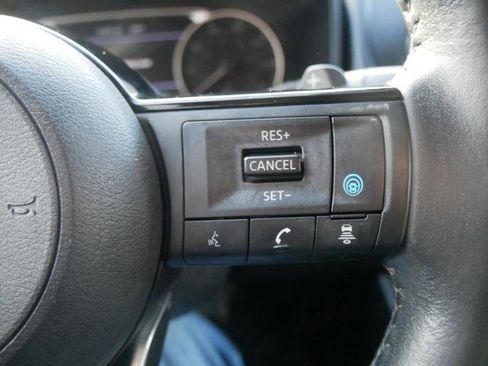 Certified 2023 Nissan Rogue SV w/ SV Premium Package image 26