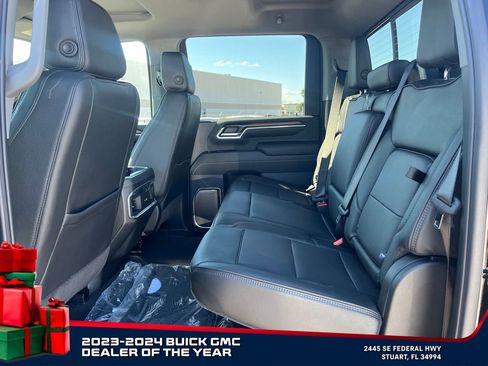 New 2026 GMC Sierra 2500 Denali w/ Denali Reserve Package image 21