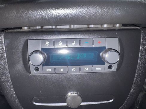 Used 2007 GMC Yukon SLT w/ SLT Preferred Equipment Group RWD image 27