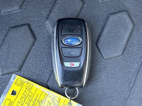Used 2021 Subaru Outback Onyx Edition XT w/ Popular Package #2 AWD/4WD image 31