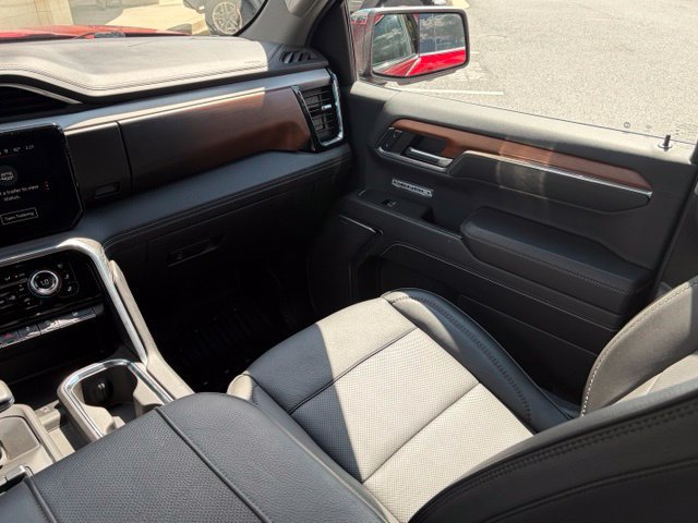 Used 2023 GMC Sierra 1500 Denali w/ Denali Reserve Package AWD/4WD image 38