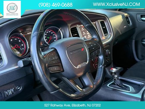 Used 2021 Dodge Charger Scat Pack RWD image 9
