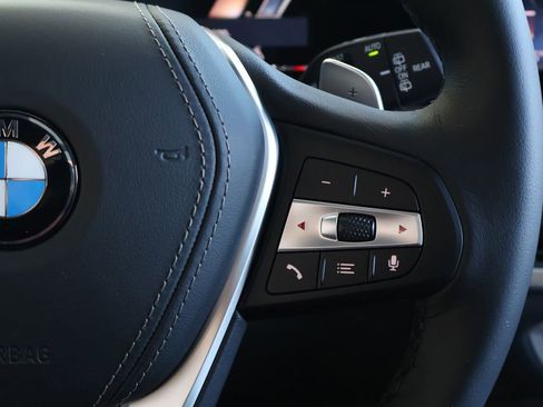 New 2026 BMW X5 xDrive40i w/ Climate Comfort Package image 40