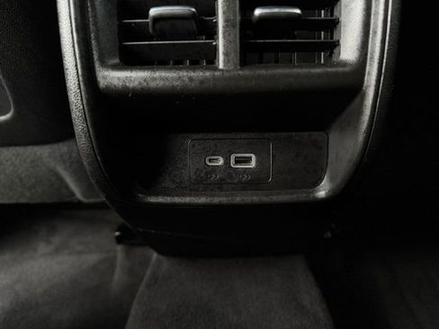 Used 2023 Cadillac XT4 Premium Luxury image 19