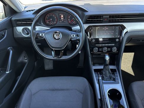 Used 2021 Volkswagen Passat 2.0T S w/ Luggage Net & Mats Package image 22