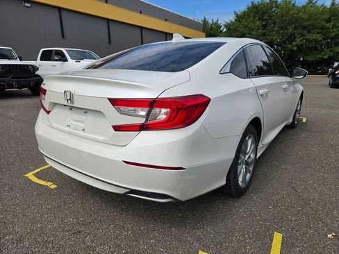 Used 2018 Honda Accord LX image 7