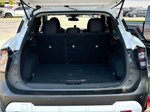 Used 2025 Nissan Kicks SV FWD image 28