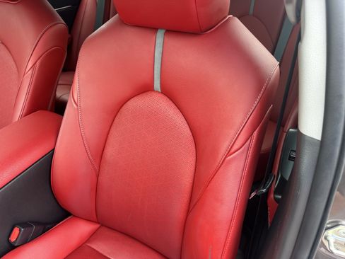 Used 2020 Toyota Camry XSE FWD image 24