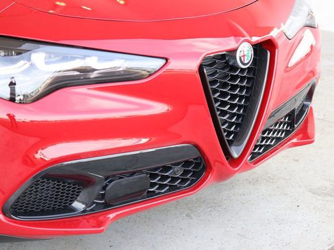 New 2025 Alfa Romeo Stelvio Sprint w/ Convenience Package image 12