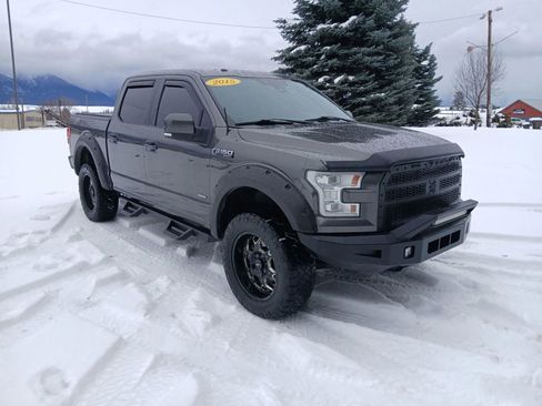 Used 2015 Ford F150 Lariat w/ Equipment Group 502A Luxury image 3