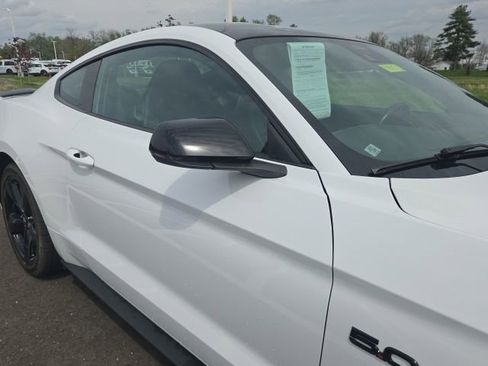 Used 2021 Ford Mustang GT Premium w/ Equipment Group 401A image 5